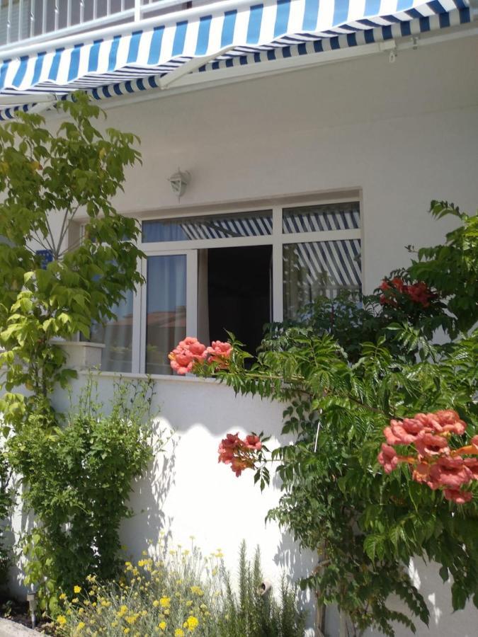Apartmani Buba Подстрана Экстерьер фото