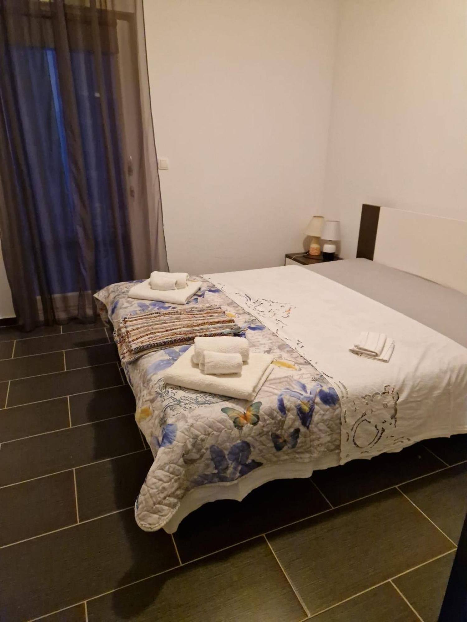Apartmani Buba Подстрана Экстерьер фото