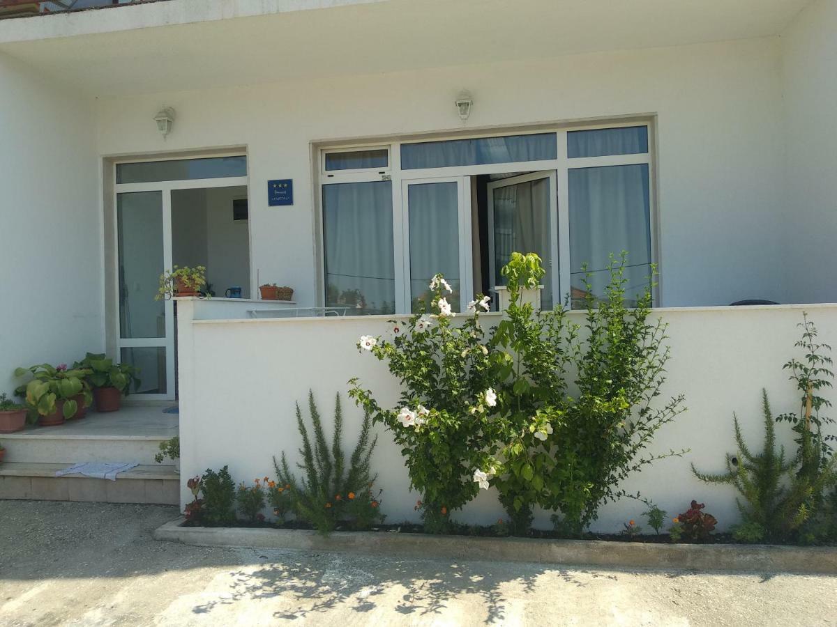 Apartmani Buba Подстрана Экстерьер фото